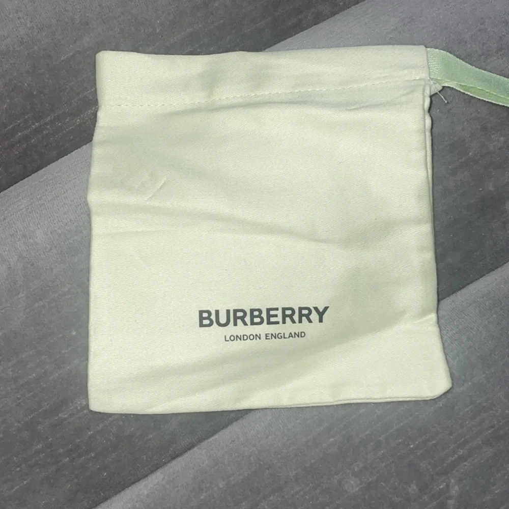 Burberry DUSTBAG for storage/organization of belts, card holders or gifts